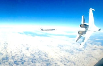 Военные России и Китая вторглись в зону идентификации ПВО США в Арктике