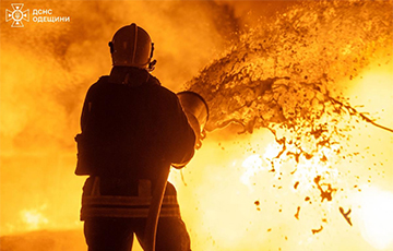 Россия ударила по Одессе: горели дом, авто, магазины