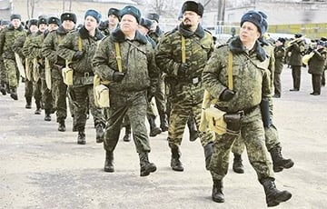 В Беларуси началось возмущение из-за массового призыва на военные сборы