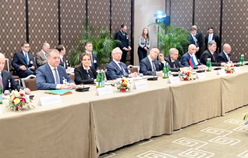 Переговоры по Украине прошли в одном из самых известных дипломатических отелей мира