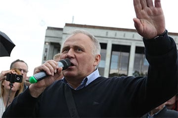 Николай Статкевич — белорусам: Жывiце годна!