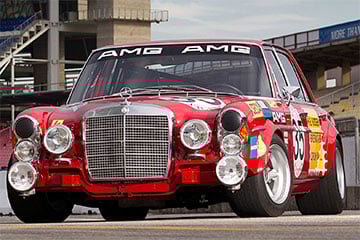 Mercedes тайно модернизировала легендарный седан AMG