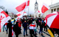 В Вильнюсе белорусы с бело-красно-белыми флагами приняли участие в митинге солидарности с Украиной