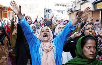 Тегеран и другие города Ирана охватили празднования