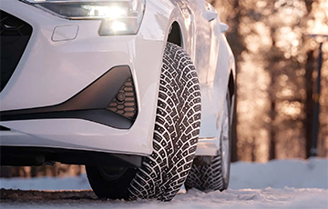 Фінская кампанія распрацавала разумныя шыны для зімы