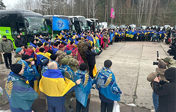 Ukraine And Russia Exchange Prisoners Via Belarus