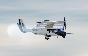 «Лятаючыя аўтамабілі» пачнуць палёты ў ЗША ўжо летам 2026 года