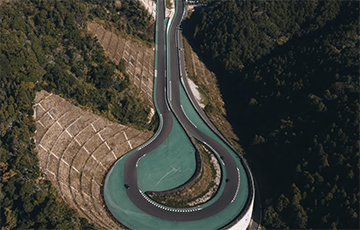 В Японии миллиардер построил частную гоночную трассу за $200 миллионов