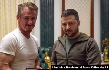 Голливудский актер Шон Пенн приехал в Украину и встретился с Зеленским