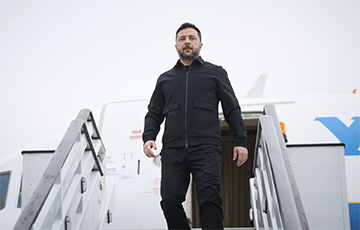 Зяленскі прыбыў у Лондан