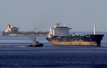 Белый дом: Нефтяные танкеры начинают двигаться через Ормузский пролив