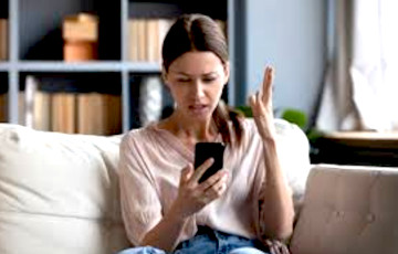 «Мова зломіцца ці што?»