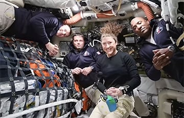 «Орион» взял курс на Луну