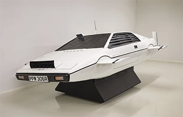 Знакаміты суперкар Джэймса Бонда ператварылі ў субмарыну