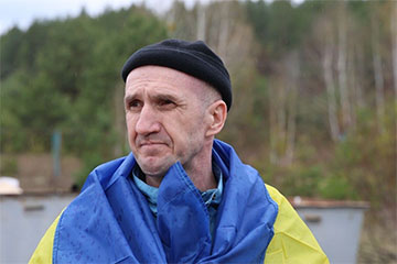 З палону — дадому: унікальныя кадры вяртання ўкраінскіх абаронцаў