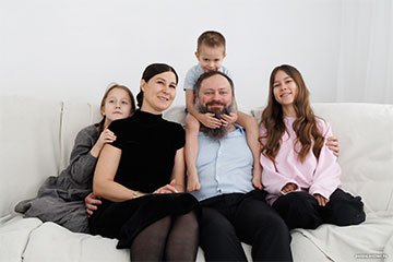 «Шучу иногда, что захватил соседскую деревню и сделал ее еще более счастливой»