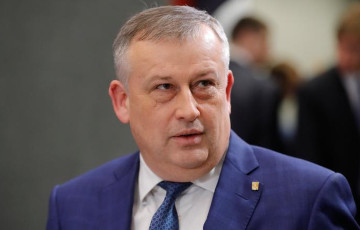 В РФ губернатор велел жителям радоваться, что им блокируют интернет, а не выдают паек по талонам