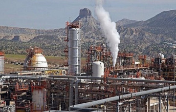 Иран приостановил экспорт нефтехимической продукции