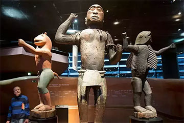 Во Франции приняли закон о возвращении культурных ценностей бывшим колониям