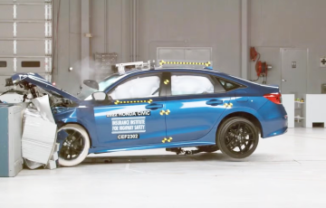 Toyota, Mazda и Honda соревнуются в краш-тестах