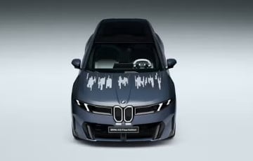 BMW показала машину с интерактивной «живой» краской
