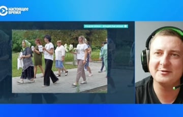 Учителя в Якутии и на Сахалине вышли на акции с портретом белоруса