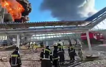 У Пермі выбухнуў чацвёрты нафтавы рэзервуар: абвешчана эвакуацыя