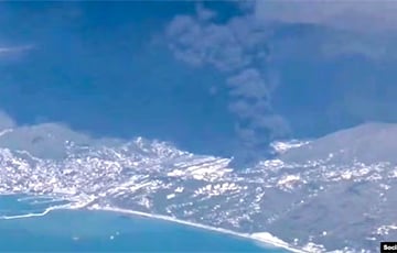 З'явіліся спадарожнікавыя кадры наступстваў удараў ЗСУ па НПЗ у Туапсэ