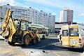 У Мінску пагрузчык урэзаўся ў маршрутку