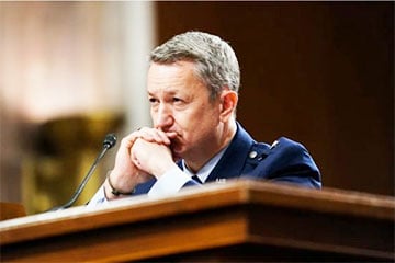 Топ-генерал США признал, что Россия помогает Ирану в войне