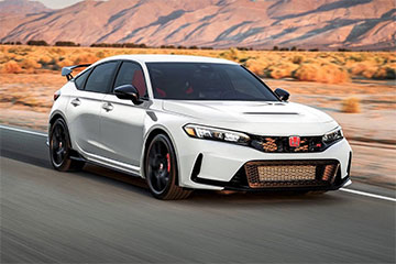 Honda Civic, Toyota Prius и Ford Bronco Sport — кто быстрее?