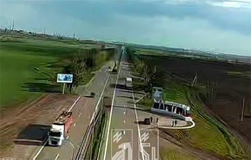«Азоў» заявіў, што «вяртаецца» ў Марыупаль