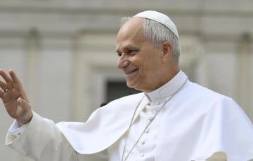Абутак папы Льва XIV выклікаў ажыятаж у сацыяльных сетках