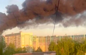 У расійскіх Набярэжных Чалнах гарыць прамысловае прадпрыемства