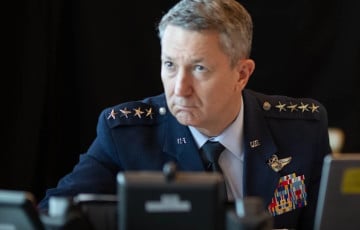 Высший военный чиновник США отправляется в Польшу