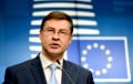 Еврокомиссар Домбровскис подписал меморандум о кредите Украине на €90 млрд