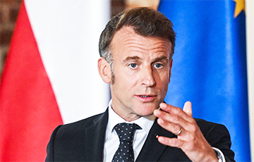 Макрон распавёў Лукашэнку, якім будзе адказ