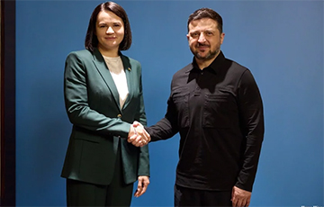 Зеленский встретился с Тихановской в Киеве