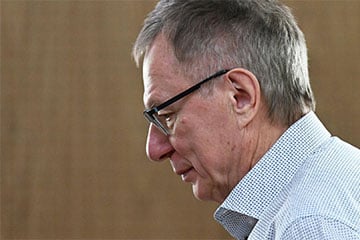 Российский миллиардер сбежал из РФ через Беларусь