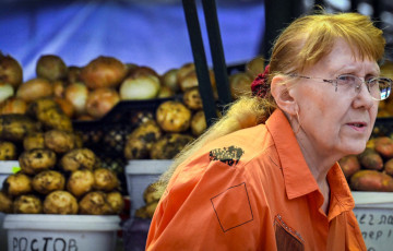 Каждый третий россиянин перешел в режим экономии