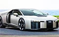 Компания Audi показала свой новый суперкар в действии