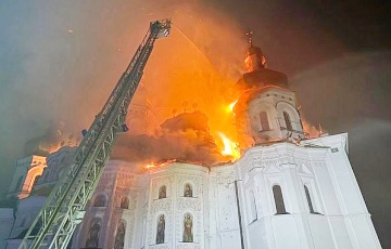Russia Struck The Kyiv-Pechersk Lavra: A Fire Broke Out