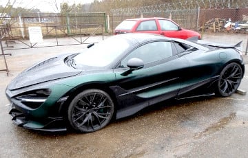 В Беларуси со скидкой продают конфискованный McLaren 720S Spider