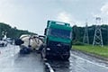 Под Минском перевернулась цистерна с 26 тоннами цемента