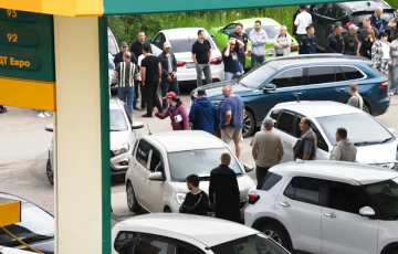 In Russia, Fights At Gas Stations Have Become More Frequent Due To Fuel Shortages