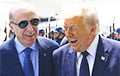 Трамп не хотел ехать на саммит НАТО — а уезжая, признавался в любви