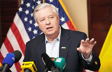 Названа предварительная причина смерти сенатора США Грэма