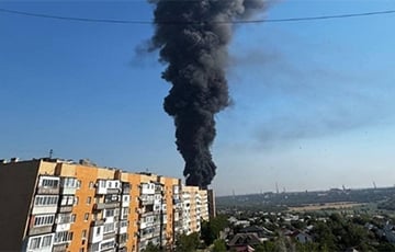The Ukrainian Armed Forces Set Fire To A Fuel Depot In Mariupol