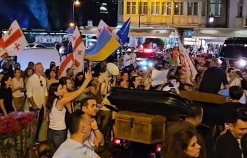 У Грузіі пачаліся пратэсты пасля скандалу з расійскімі турысткамі