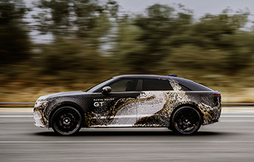 Самый необычный Range Rover в истории бросит вызов BMW X6